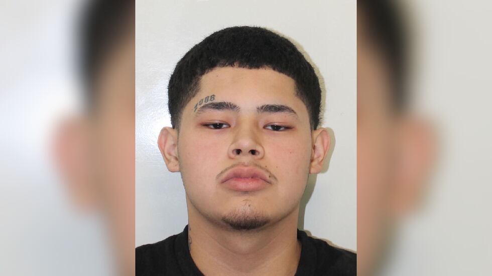‘Armed and dangerous’: Police searching for suspect in fatal shooting at Nashville gas station