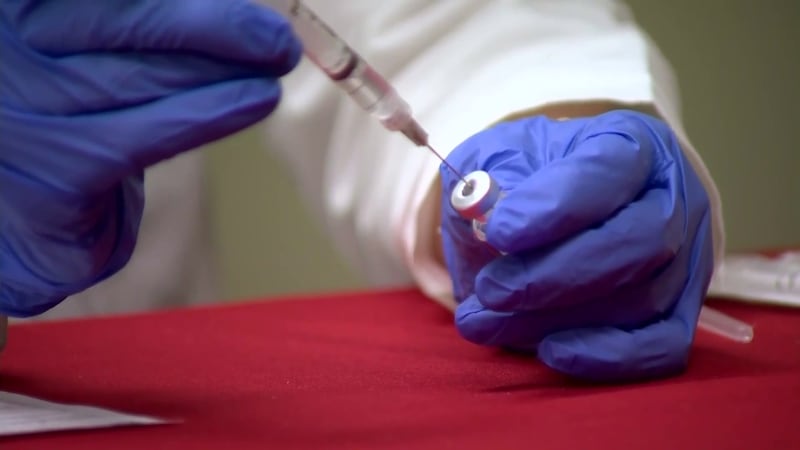 Here's what Arizonans need to know about the COVID-19 vaccine and boosters in 2025.