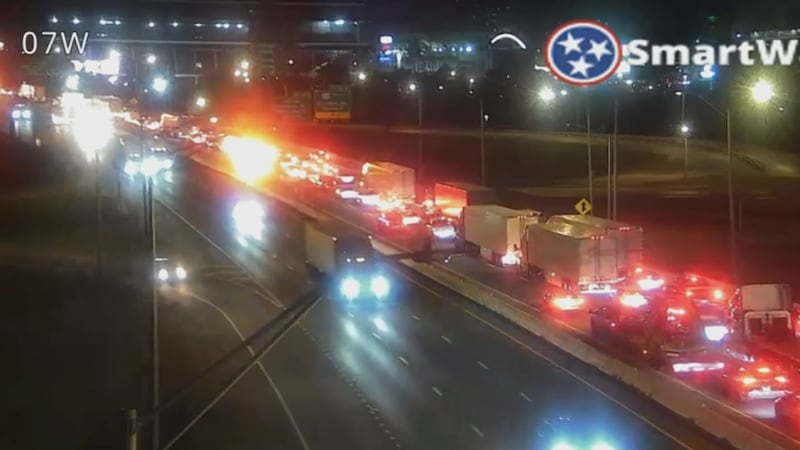 Furia al volante deja un hispano gravemente herido en I-24 East near Spring.