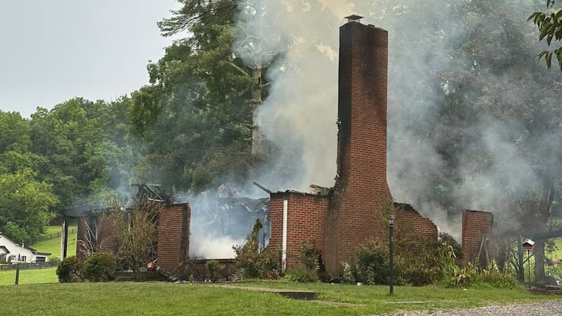 Dog named Joy saves Tennessee family from fire, loses her life in the blaze