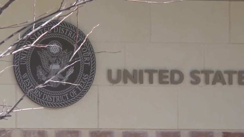 Finaliza juicio en contra de inmigrante cubano acusado de agredir a agentes de Ice en el...