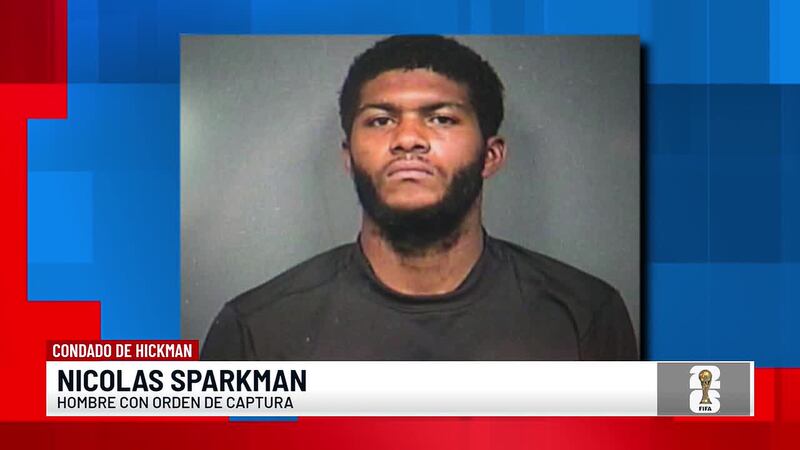 Autoridades del condado de Hickman buscan a un hombre luego de haber escapado tras chocar en...