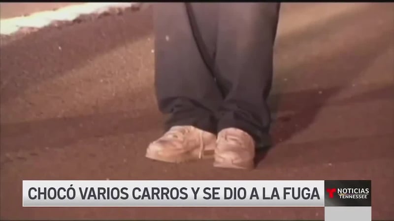 Mujer detenida tras chocar varios autos en el centro de Nashville